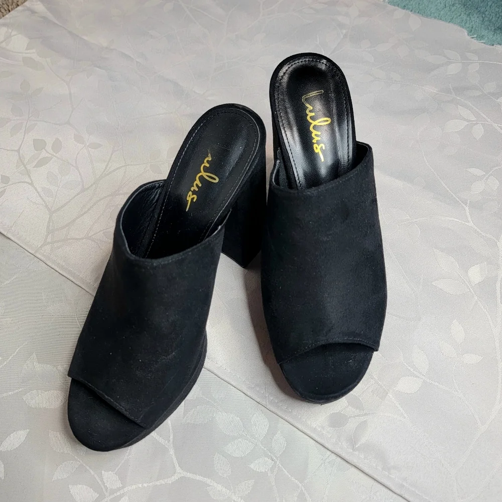 Lulu's Chandra Black Vegan Suede Block Heels Platform Open Toe Slides Mules 8.5‎